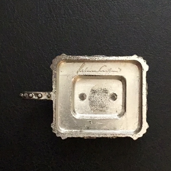 Rebecca Collins Pendant - Picture 2 of 2